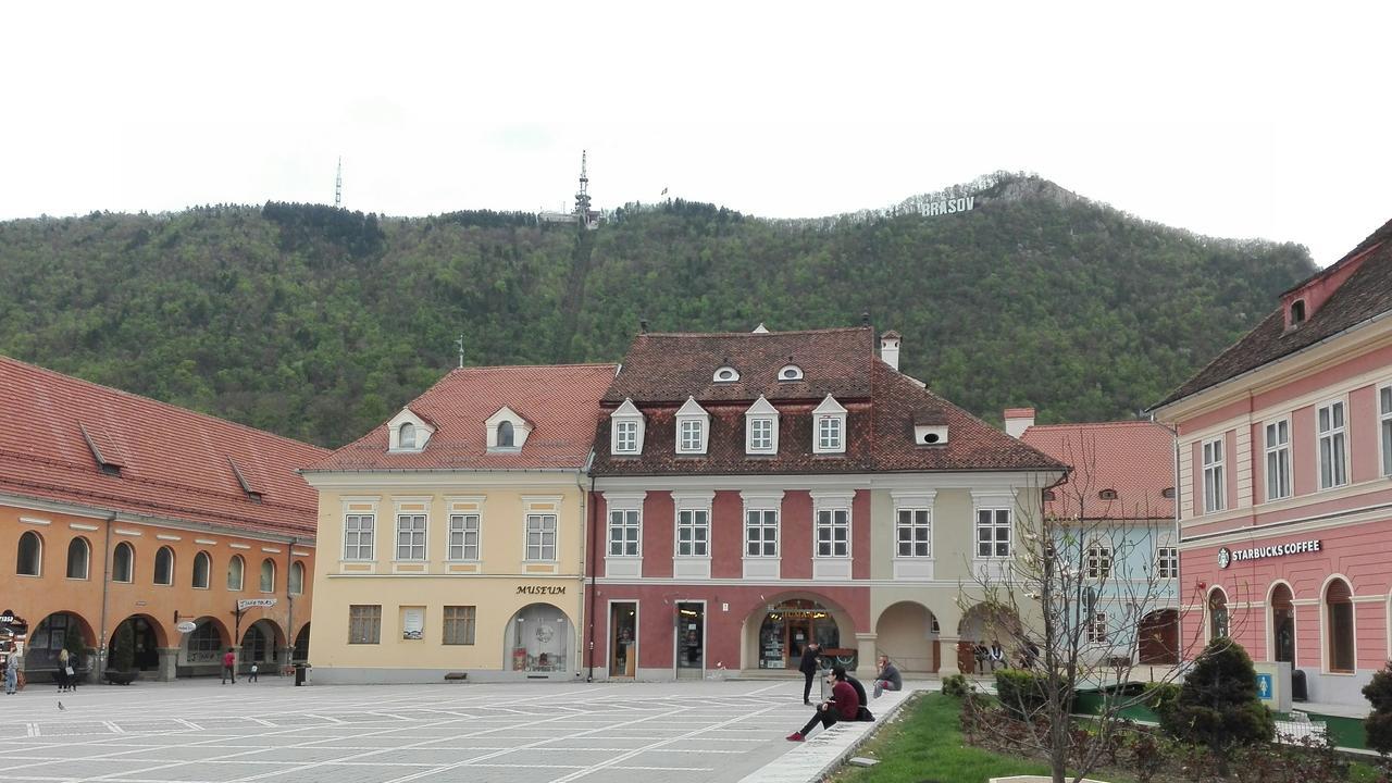 Black Church Studio Brasov Exterior photo